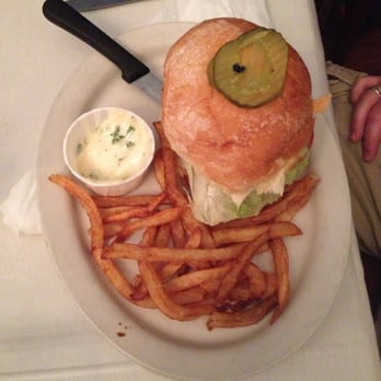 417 Union - Fried green tomatoes BLT with fries - Breakfast & Brunch Near Me - Nashville, Tennessee