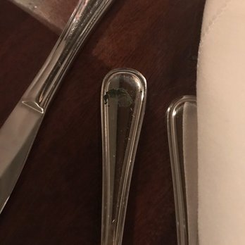 Pappadeaux Seafood Kitchen - Dirty flatware - Cajun/Creole Near Me - Norcross, Georgia