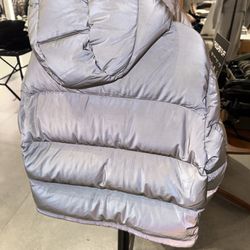 Aritzia - Love this super puff jacket!
