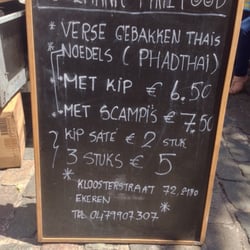 Mc Lanna - Price list Mc Lanna on the market in Antwerp (Vogelenmarkt) on a Sunday