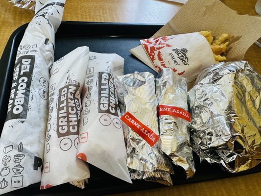 Del Taco by null