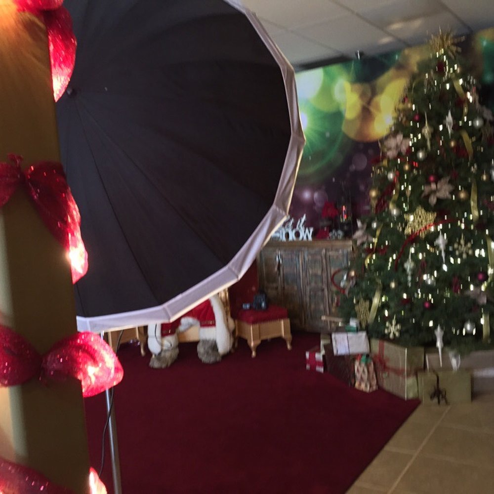 360 Image Makers Photography - Right view inside. - Event Photography Near Me - Fresno, California 360 Image Makers Photography - Right view inside. - Event Photography Near Me - Fresno, California