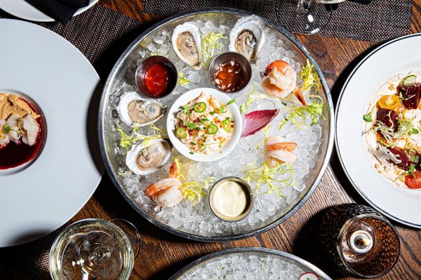 Oak Steakhouse by null