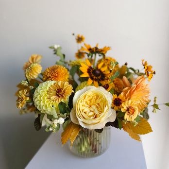 Plum Social Events & Flowers - Golden fall flower arrangement available for delivery or pickup from our Denver studio. - Florists Near Me - Denver, Colorado Plum Social Events & Flowers - Golden fall flower arrangement available for delivery or pickup from our Denver studio. - Florists Near Me - Denver, Colorado