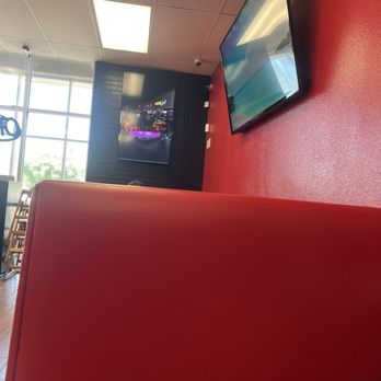 Habibi's Hot Chicken - Tv - Chicken Shop Near Me - Fontana, California Habibi's Hot Chicken - Tv - Chicken Shop Near Me - Fontana, California