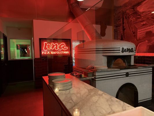 Una Pizza Napoletana by null