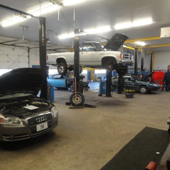 Car Stop - Inside of our facility - Auto Repair Near Me - Mount Bethel, Pennsylvania