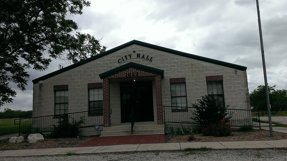 CITY OF SANTA CLARA 1535 N Santa Clara Rd, Marion, Texas Public