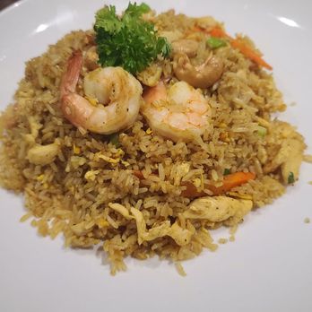 Thai Place - Pineapple fried rice - Thai Near Me - Winter Park, Florida Thai Place - Pineapple fried rice - Thai Near Me - Winter Park, Florida