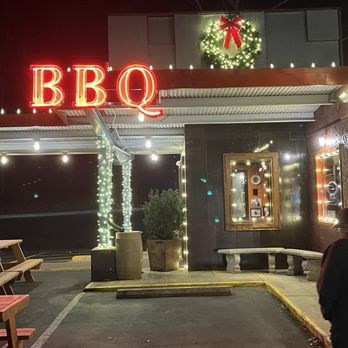 LUELLA’S BAR-B-QUE - Updated May 2024 - 724 Photos & 844 Reviews - 501