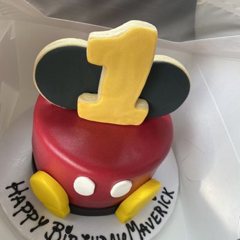 Tastries Bakery - Bakeries Near Me - Bakersfield, California