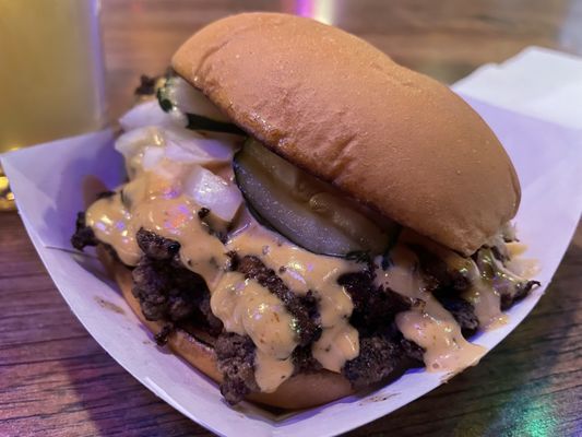 Stay Tuned Burgers by null