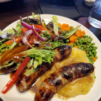 The Pub - Rookwood - Bangers & mash - Pubs Near Me - Cincinnati, Ohio The Pub - Rookwood - Bangers & mash - Pubs Near Me - Cincinnati, Ohio