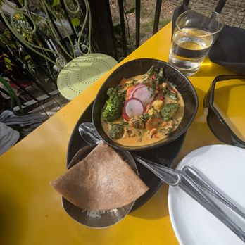 Novo - Red curry with chapati - New American Near Me - San Luis Obispo, California