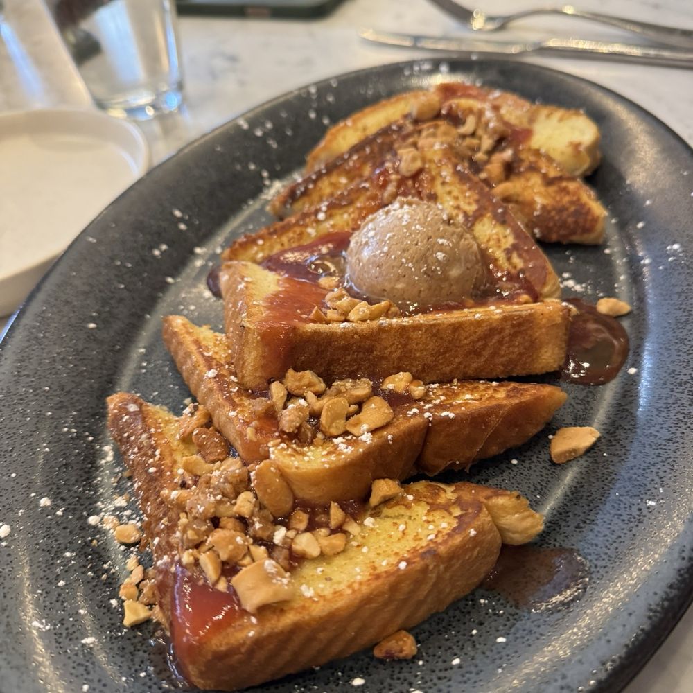 The Watch - French Toast - Breakfast & Brunch Near Me - Asheville, North Carolina The Watch - French Toast - Breakfast & Brunch Near Me - Asheville, North Carolina