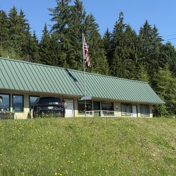 Quinault River Inn - Post office on hill above inn - Hotels Near Me - Amanda Park, Washington