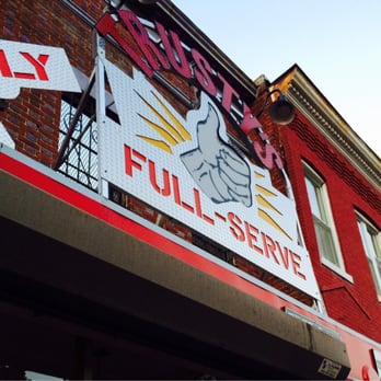 Trusty's Full-Serve Bar - Dive Bars Near Me - Washington, DC, District of Columbia