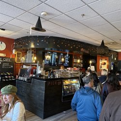 The Red Line Cafe - Inside