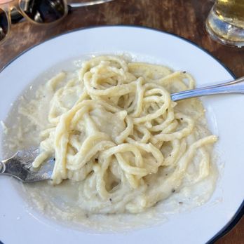 Little Dom's Seafood - Worst Cacio e Pepe ever! - Pizza Near Me - Carpinteria, California Little Dom's Seafood - Worst Cacio e Pepe ever! - Pizza Near Me - Carpinteria, California
