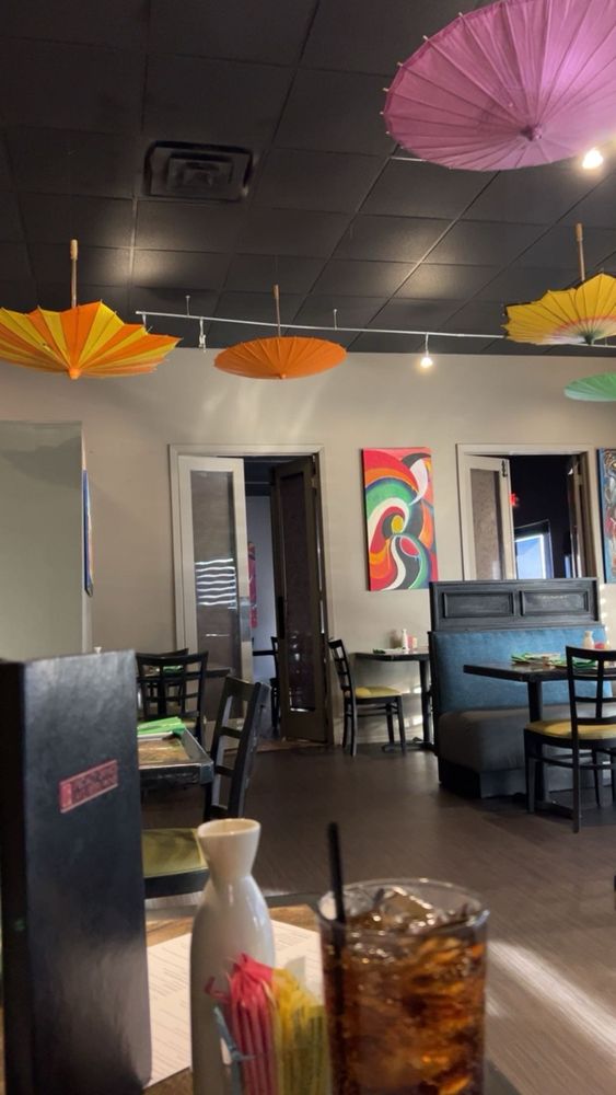 GZ Asian Bistro & Sushi Bar