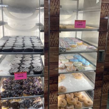 Acapulco Tropical Supermarket - Donuts! - Mexican Near Me - Bradenton, Florida Acapulco Tropical Supermarket - Donuts! - Mexican Near Me - Bradenton, Florida
