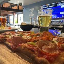 Post No Bills Craft Beer House - Pepperoni, Jalapeño, & Onion Flatbread. Look at that crisp on those pepperoni!! Perfect.