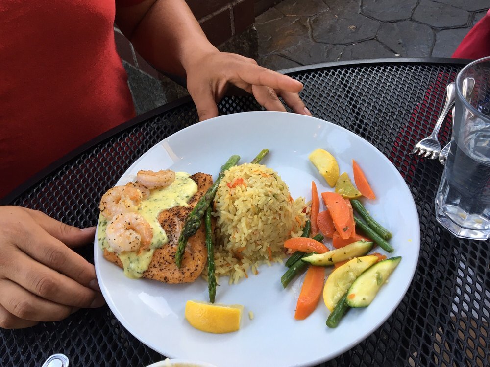 BUMPERS GRILL AND BAR 149 Photos & 184 Reviews American