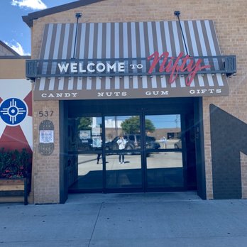 NIFTY NUT HOUSE - Updated November 2024 - 141 Photos & 141 Reviews - 537 N Saint Francis St