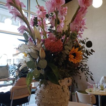 Oasis Matcha - Fresh Flowers - Tea Rooms Near Me - Las Vegas, Nevada