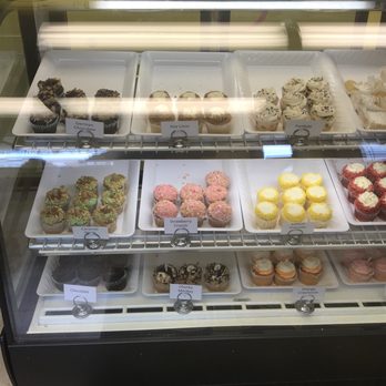 Cake Crazy Bakery - Bakeries Near Me - Buffalo, New York