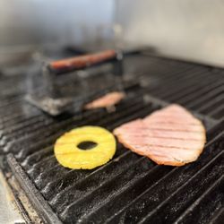 Meme’s Burgery