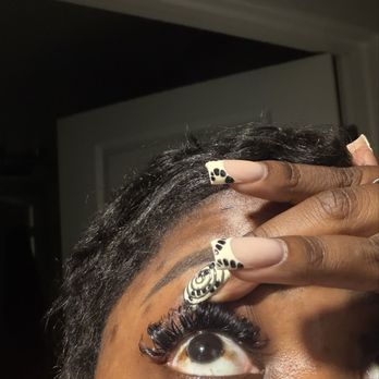 Wink'd - How I left after 3 hours - Eyelash Service Near Me - Silver Spring, Maryland Wink'd - How I left after 3 hours - Eyelash Service Near Me - Silver Spring, Maryland
