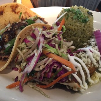Doce Mesas - Mexican Near Me - Dallas, Texas