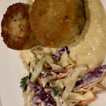 Porterhouse - Crab Cakes - Steakhouses Near Me - San Mateo, California