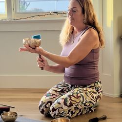 Serenity Sound Bath - Annette demonstrates