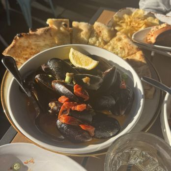 Exit 4 Food Hall - Mussels - Pizza Near Me - Mount Kisco, New York Exit 4 Food Hall - Mussels - Pizza Near Me - Mount Kisco, New York