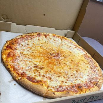 Jerry's Pizza - The best and piping hottest pizza - Pizza Near Me - Canoga Park, California