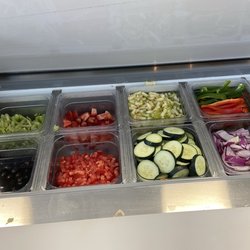 Dee's Curry - Salad Bar