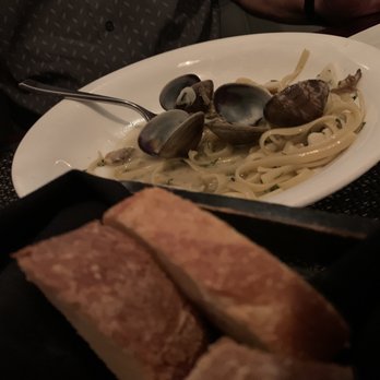 Michael's On Naples - Homemade Linguine and clams - Italian Near Me - Long Beach, California Michael's On Naples - Homemade Linguine and clams - Italian Near Me - Long Beach, California