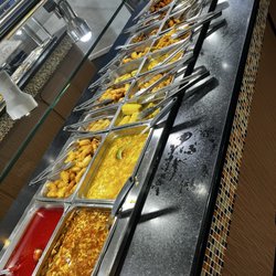 Hot buffet. Soups, sweet & sour chicken, other chicken, pork, beef options. Noodles. Wontons. Dumplings. And more.