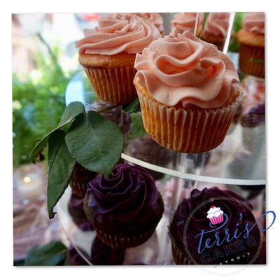 Terri’s Cakes Detroit - Custom Orders Only by null
