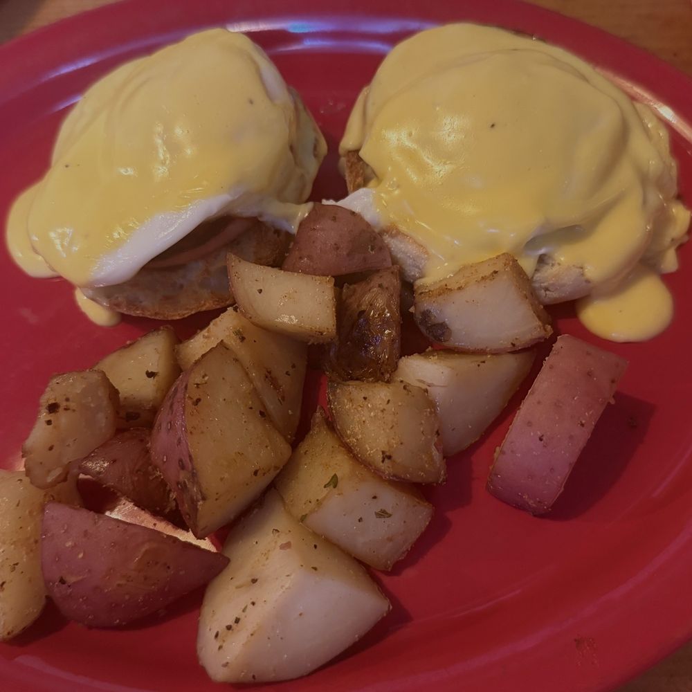 Strawberry Fair Restaurant - Eggs Benedict - Breakfast & Brunch Near Me - Norwell, Massachusetts