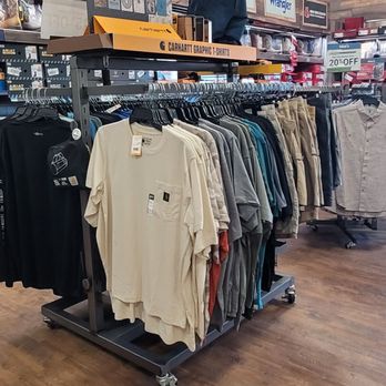 Tractor Supply - Quality shirts - Department Stores Near Me - Auburn, California Tractor Supply - Quality shirts - Department Stores Near Me - Auburn, California