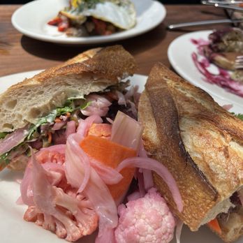 Gjelina - Grilled Hanger Steak Banh Mi - New American Near Me - Venice, California