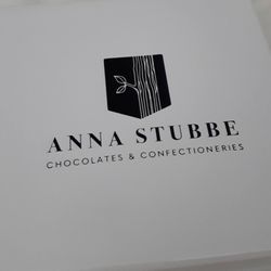 Anna Stubbe Chcolates and Confectioneries - Cute gift box