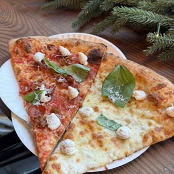 L'industrie Pizzeria - Pizza Slices! - Pizza Near Me - Brooklyn, New York L'industrie Pizzeria - Pizza Slices! - Pizza Near Me - Brooklyn, New York