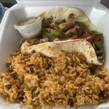 Boondock's Grill - Fajita Taco and Puerto Rican Rice. - Food Trucks Near Me - Rogers, Arkansas Boondock's Grill - Fajita Taco and Puerto Rican Rice. - Food Trucks Near Me - Rogers, Arkansas