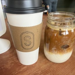 Vanilla latte and iced latte
