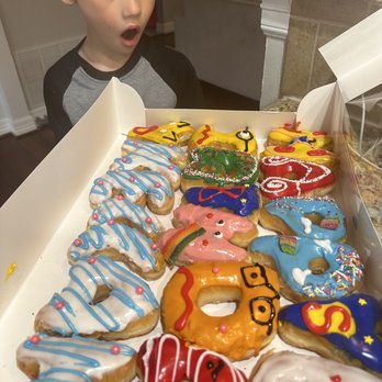Sunny Donuts - Donuts Near Me - Plano, Texas