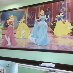 Happy Nails - Behind the children's nail station